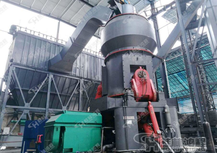 水泥立磨，立磨，立磨機(jī)，客戶現(xiàn)場(chǎng)，桂林鴻程磨粉機(jī)