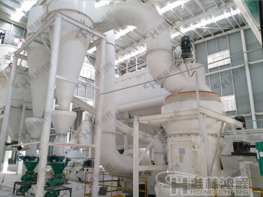雙三四飛粉重質(zhì)碳酸鈣磨機(jī)HC1700擺式磨 雙三四飛粉重質(zhì)碳酸鈣磨機(jī)HC1700擺式磨