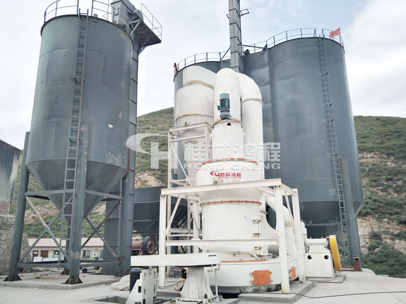 石灰石雷蒙磨粉機(jī)，200目的石灰石粉，石灰石磨粉機(jī)，石灰石粉磨