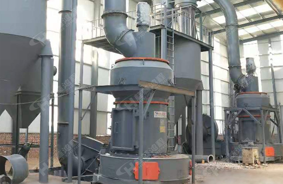 100目方解石粉新型方解石磨粉機(jī)HCQ1500改進(jìn)型磨粉機(jī)客戶現(xiàn)場(chǎng) 100目方解石粉新型方解石磨粉機(jī)HCQ1500改進(jìn)型磨粉機(jī)客戶現(xiàn)場(chǎng)