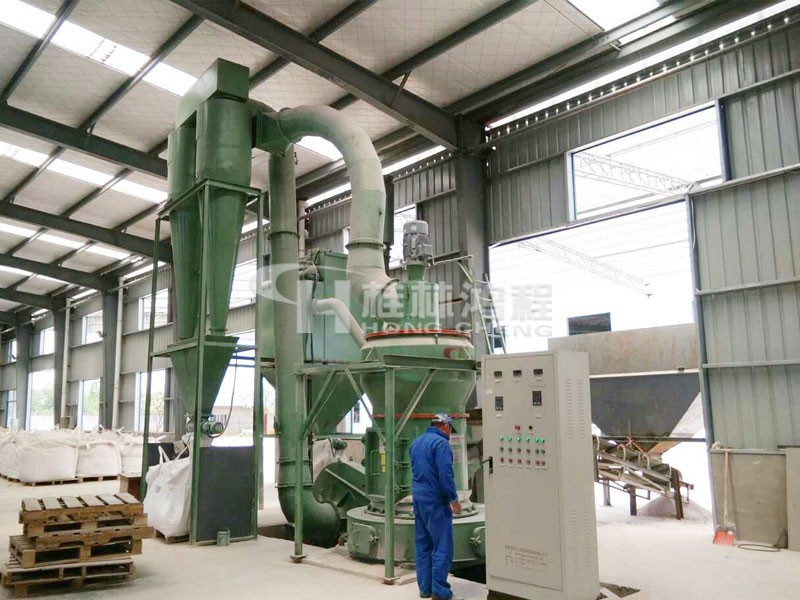 325目煤粉用什么磨機(jī)？HC1000擺式磨粉機(jī)細(xì)度達(dá)200目