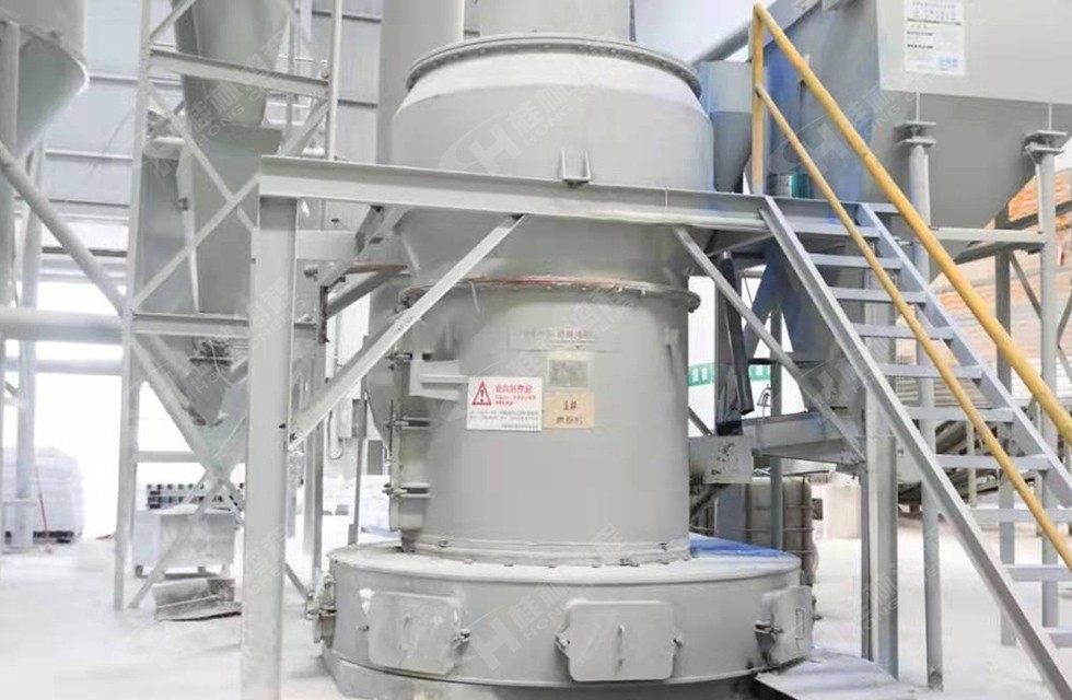 四川某市HC1500擺式磨粉機生產線投產：白云石粉325目，時產6噸