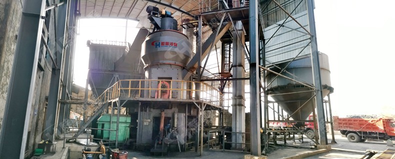 桂林鴻程年產(chǎn)20萬噸高爐礦渣微粉生產(chǎn)設(shè)備實(shí)拍:HLM礦渣微粉立磨機(jī) 桂林鴻程年產(chǎn)20萬噸高爐礦渣微粉生產(chǎn)設(shè)備實(shí)拍:HLM1700礦渣微粉立磨機(jī)